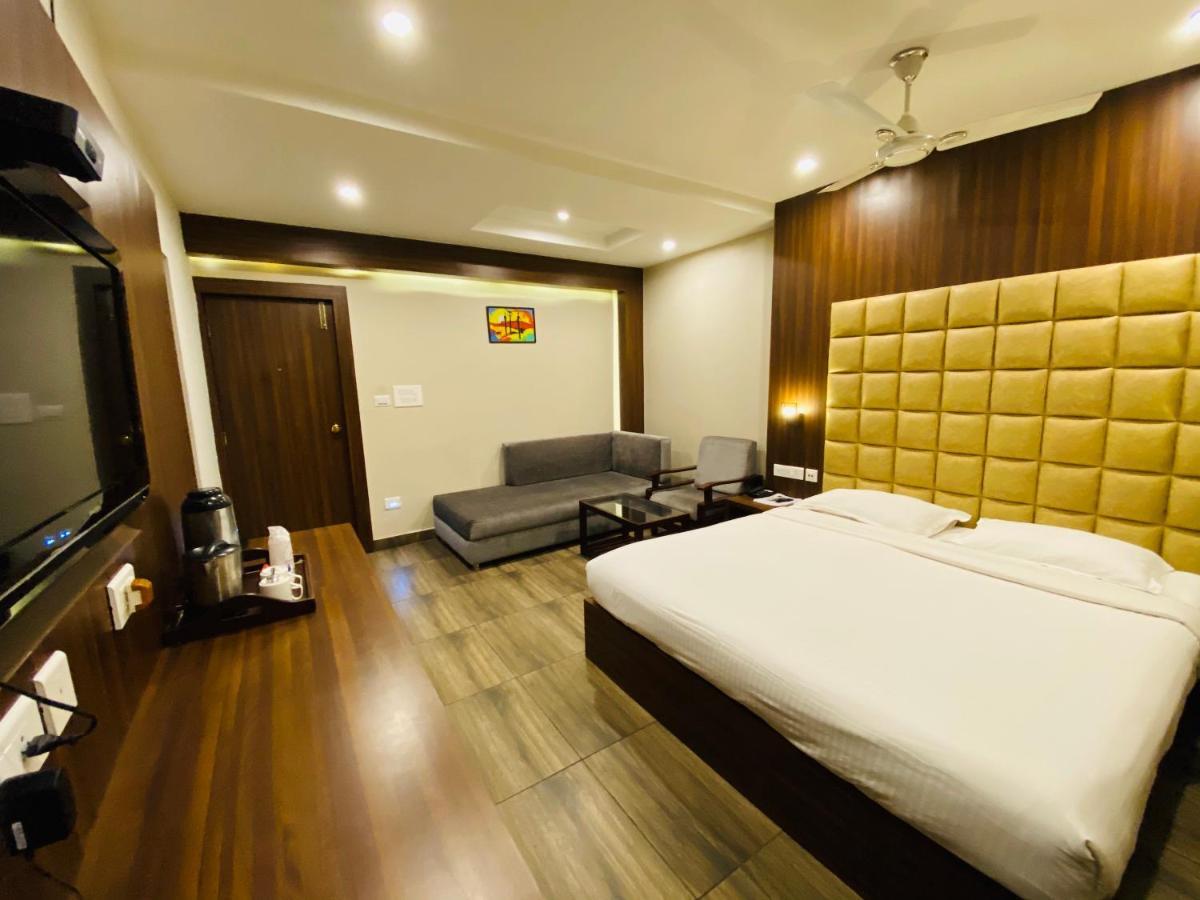 Hotel Saluja Residency Shiliguri Exterior foto